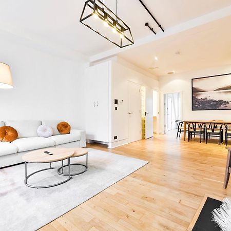 Wonderful Fitzrovia 3 Bed Apartment ロンドン エクステリア 写真