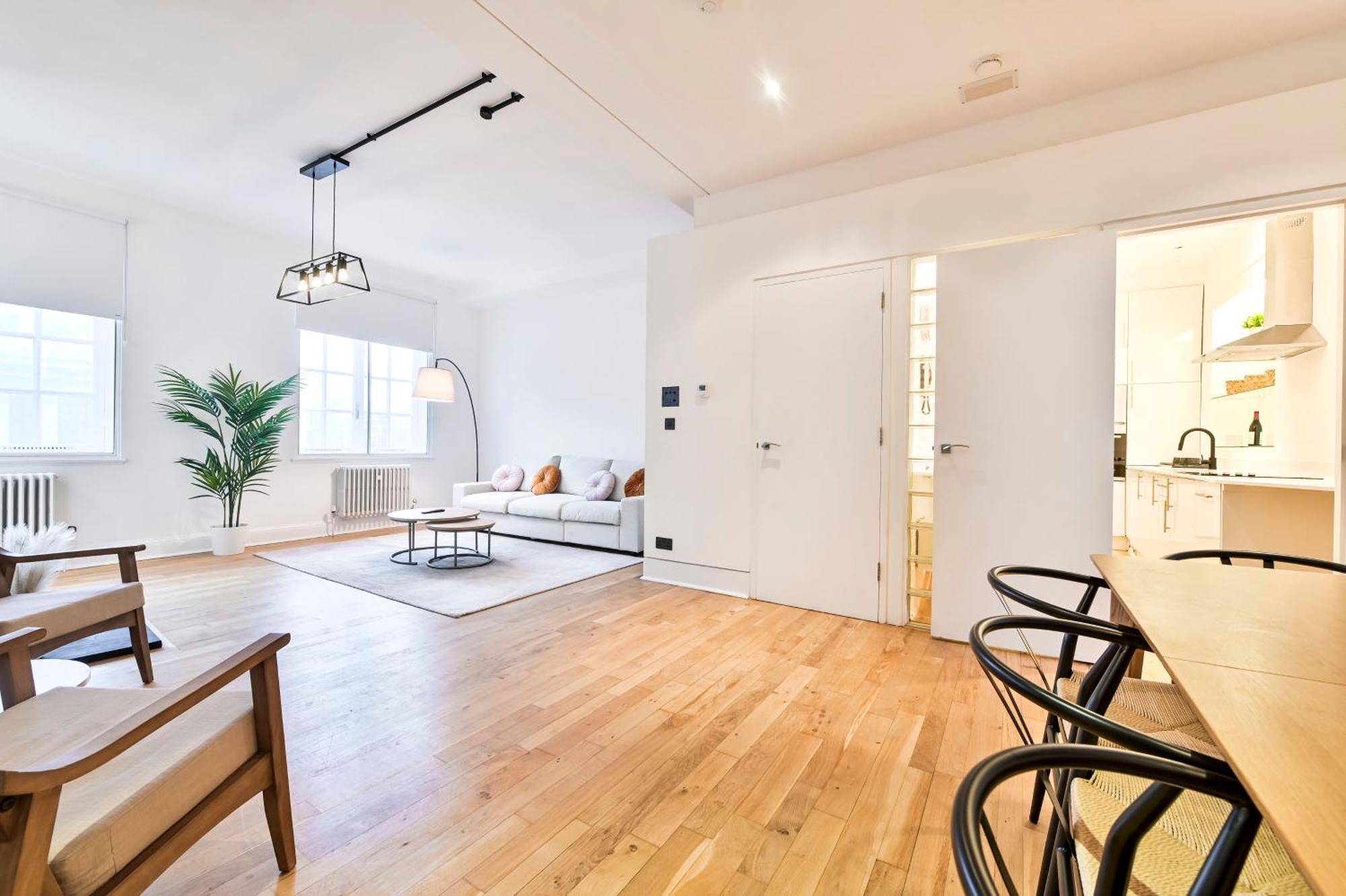 Wonderful Fitzrovia 3 Bed Apartment ロンドン エクステリア 写真