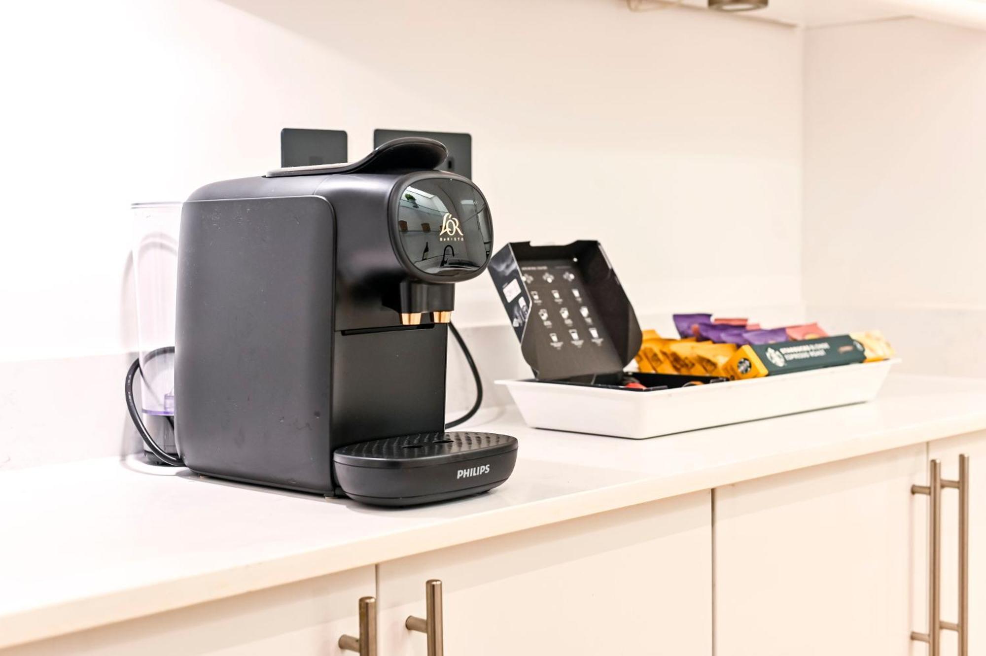 Wonderful Fitzrovia 3 Bed Apartment ロンドン エクステリア 写真