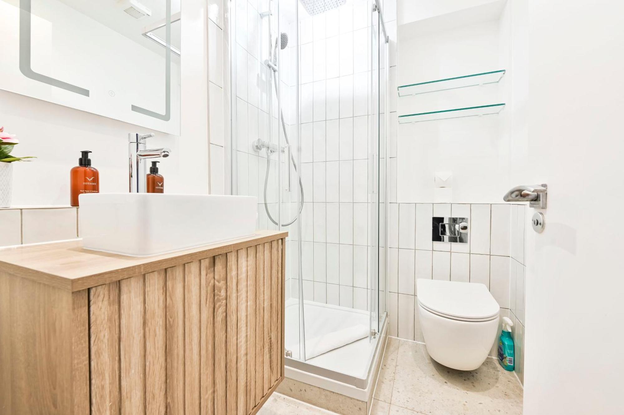 Wonderful Fitzrovia 3 Bed Apartment ロンドン エクステリア 写真